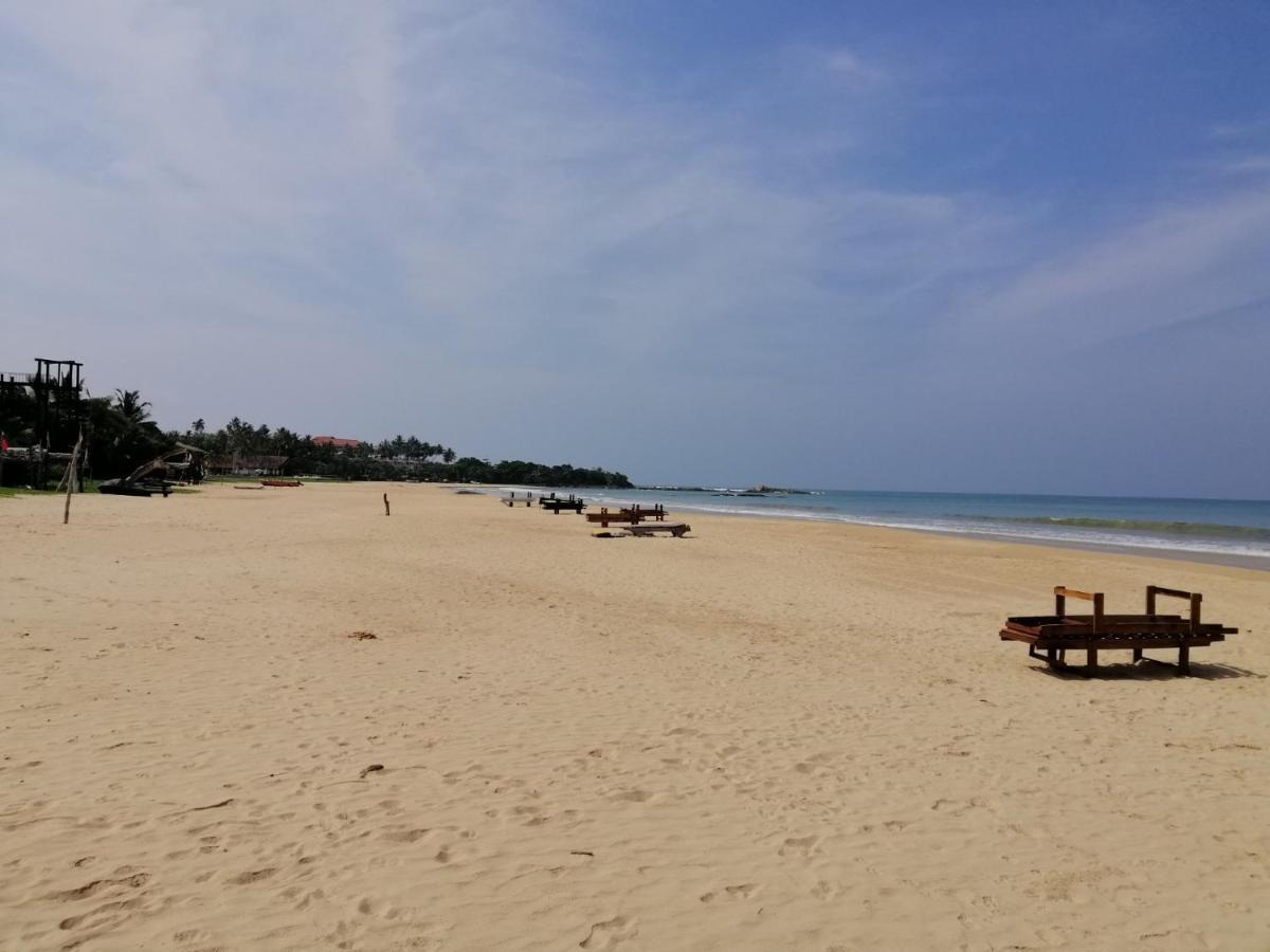 Luxury My Villa Bentota 200M Bentota Beach Luaran gambar
